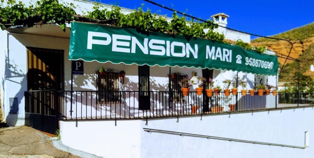 Pension Mari Graena ภายนอก รูปภาพ